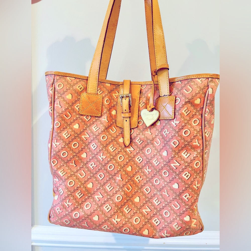 RARE Y2K Dooney & Bourke Authentic Pink Extra Large Tote
